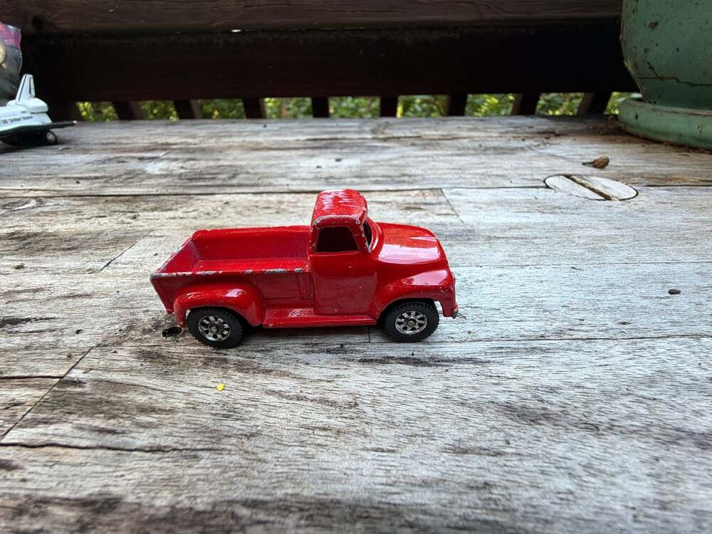 1998 Maisto Tonka 1956 Ford F-100 Die-Cast Pickup Truck Red